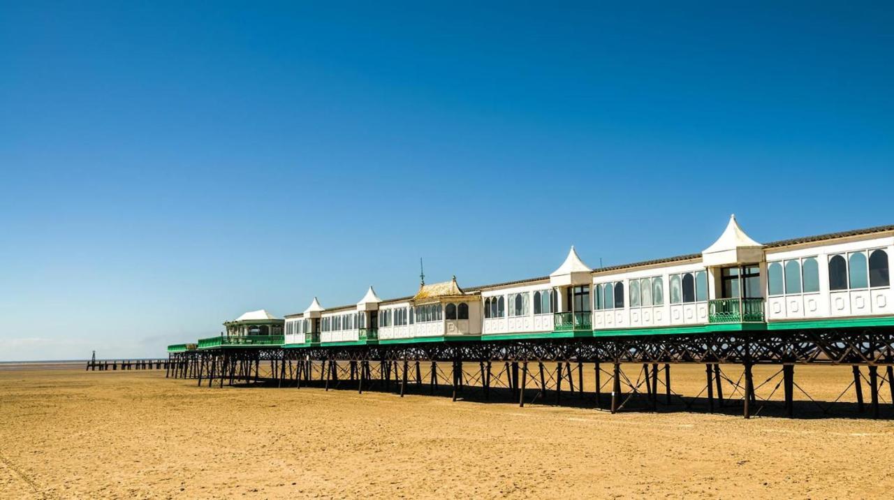 Fairhaven House Hotel Lytham St Annes Exterior photo